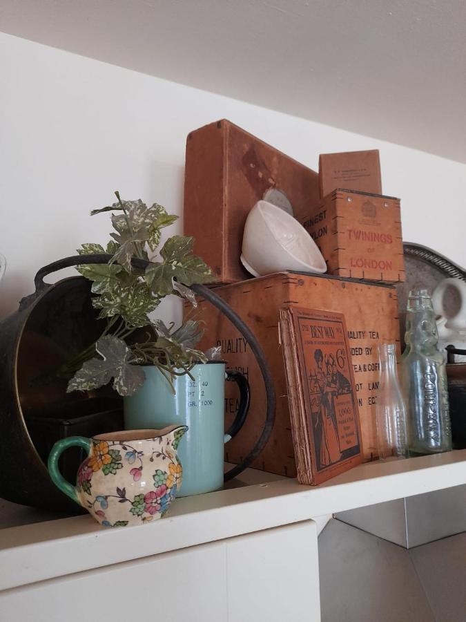 The Apartment Of Antiquity 커크비 스티븐 외부 사진